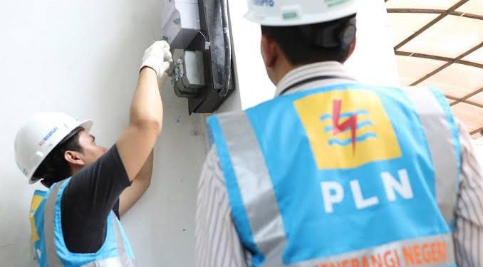 Penantian warga di 4 Desa di Kecamatan Kaubun Kabupaten Kutai Timur (Kutim) untuk mendapatkann layanan listrik 24 jam dari Perusahaan Listrik Negara (PLN) akhirnya terjawab