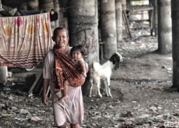 Dinas Sosial (Dinsos) Kabupaten Kutai Timur (Kutim) mencatat ada sekitar 11.822 kepala keluarga (KK) dengan jumlah 55 ribu jiwa lebih se-Kutim