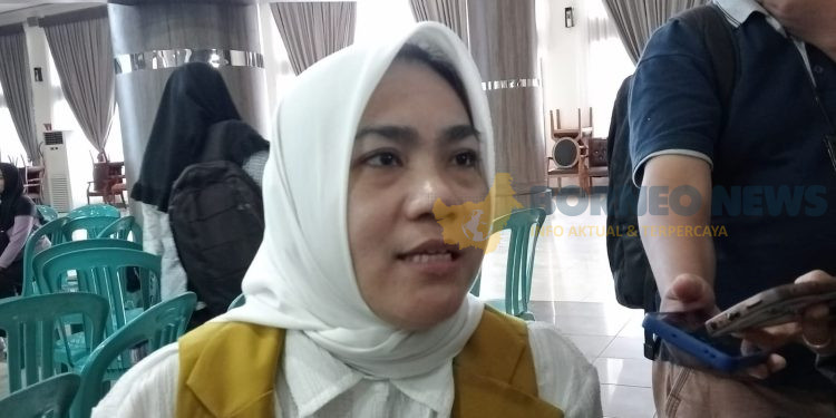 Wakil Ketua DPRD Kutim Asti Mazar