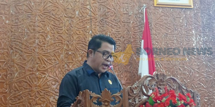 Anggota Fraksi Demokrat DPRD Kutai Timur, M. Amin, Mengkritisi Realisasi PAD 2023